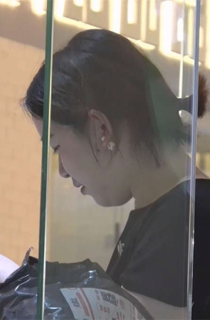 商场OL的平底高跟嫩足