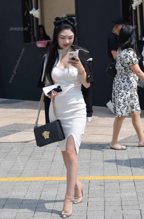 23416-11+80性感低胸高跟小姐姐 15P