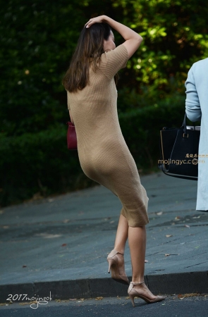 咔喳赛47 紧身长裙高跟少妇（15p）