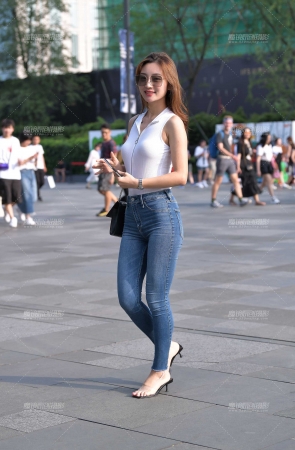 搭讪细腰，紧牛，小姐姐