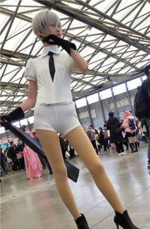 4k-短裤长腿高跟丝袜cosplay的美少女