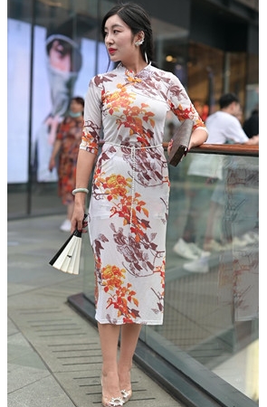 好看的旗袍美女