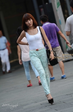 咔喳2017.02.13 街拍204（14p)