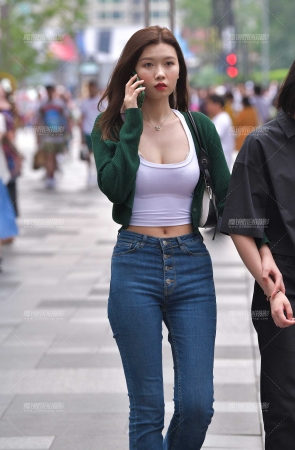 美胸，紧牛，小姐姐