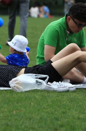 No1062 短短一会，两条长腿还摆出不少花样