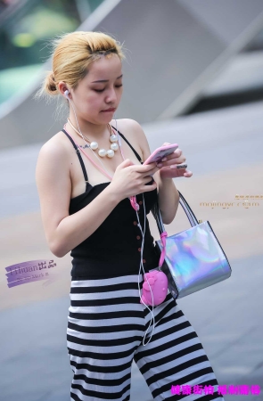 李欢原创——–丰腴巨胸（13P）