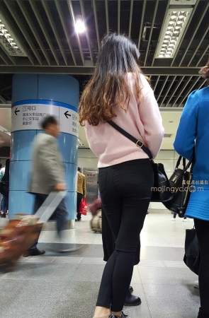 手机拍摄–地铁里的美妹—-（14p）