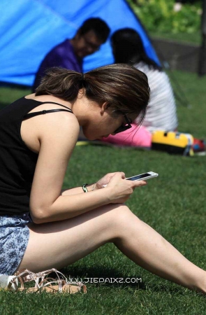 青春靓妹极品美腿玉足