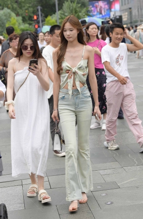 牛仔裤更灵动更有女人味231229-4-80 15P