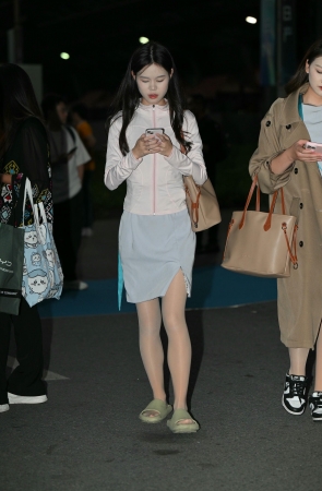 241118-55=32√下班啦 10P