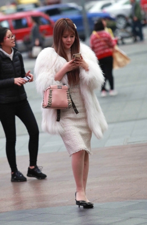 街拍丝袜高跟shufu