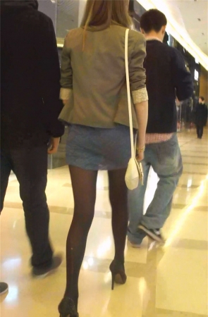 性感黑丝美腿的美女