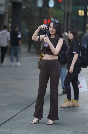 咖色精致生活 [79P1V-1.06GB]