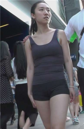 青春马尾辫运动装美女小姐姐 [1.28 GB]