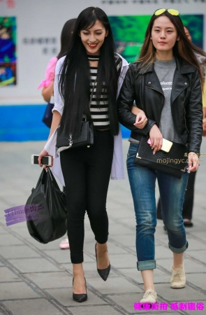 李欢原创——–黑裤，兔牙美女（11P）