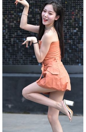 娇小玲珑妹子(74P)