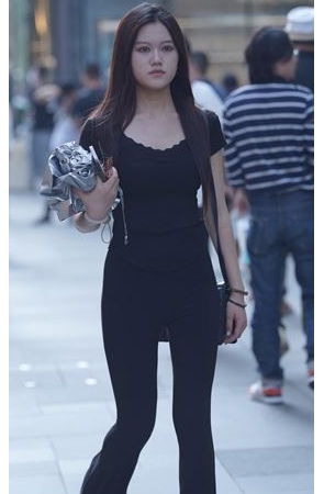 黑色紧身裤美女(86P)