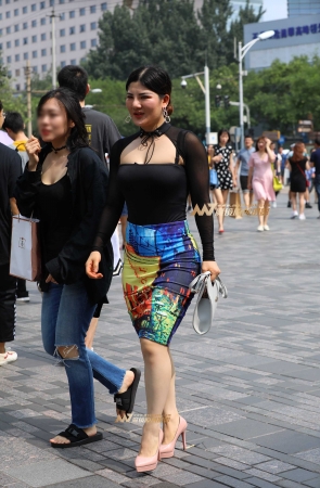 性感 ，丰韵，翘臀，熟女