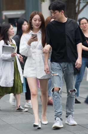 喜欢这种高跟鞋