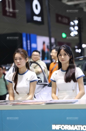 20250301前台美眉的肉丝