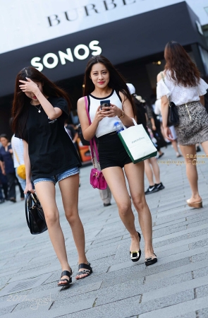 咔喳赛帖 —–紧俏亮丽