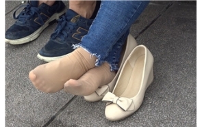 牛仔裤MM [424 MB/MP4]