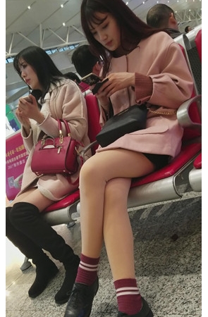 漂亮的肉丝女孩