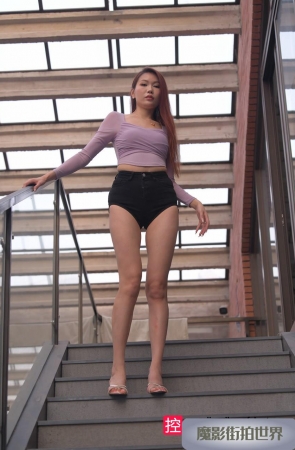 黑色热裤大长腿美女MJ3194