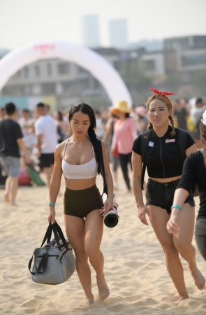 公园里的瑜伽会