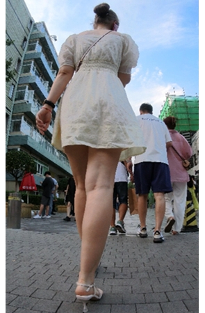 连衣裙美女