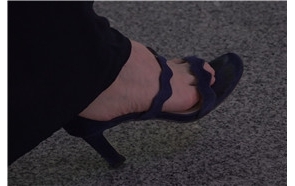 美足，高跟，长裙美女 [3.09 GB/avi]