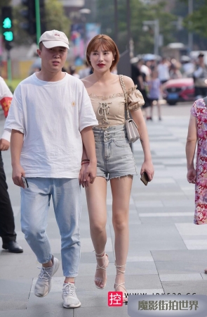 热裤美女3A2734[759M]