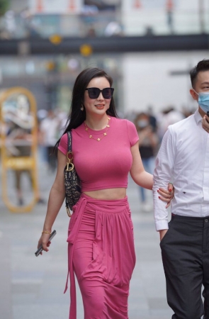 凯恩公爵作品 前凸后翘 [84P1V-930MB]