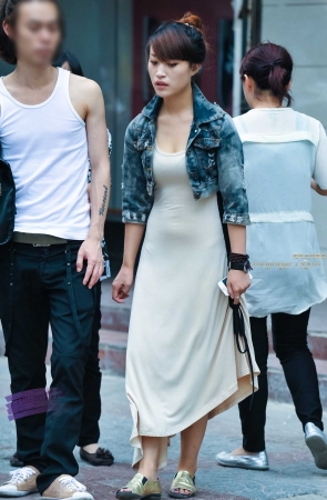 李欢原创——–白色紧身裙（11P）