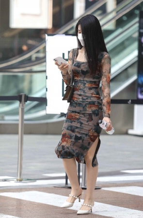 气质街拍高跟shaofu