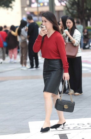 气质高跟街拍少妇