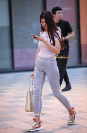 紧身长腿 美腿让人陶醉