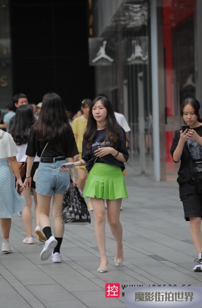 百褶裙美腿3A3334[128M]