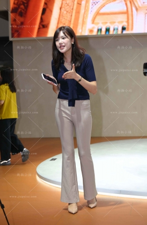 长裤韵味的售车主播 [19P]