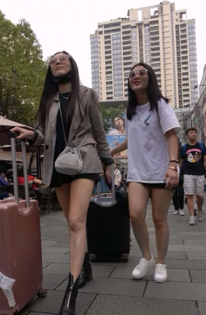 美腿性感大美女