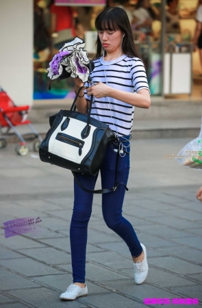 李欢原创——–牛仔，紧翘（12P）