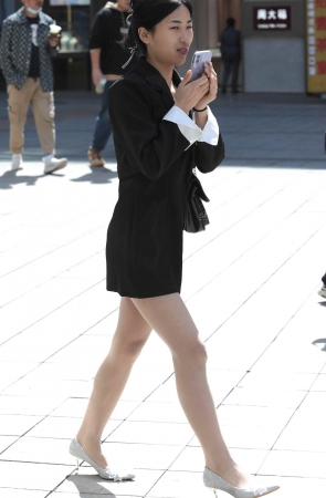 诱惑街拍肉丝高跟shaofu-14P