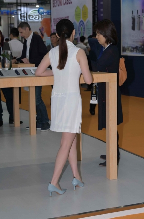 9415-3+30-清秀的美丝美 女