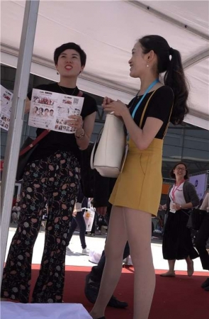 补妆 [1.59 GB/MP4]