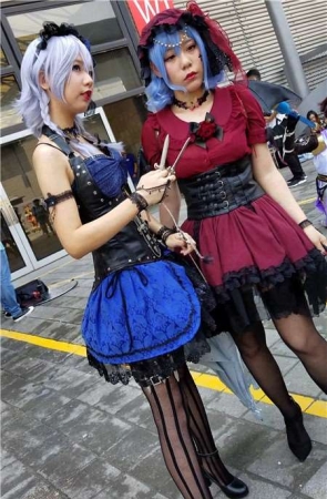 4k-极品丝袜美腿玩cosplay的二次元美女