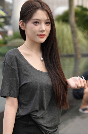 24624-6=100√破=黑丝小仙女 16P