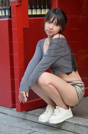 SH26-22-122√露肚脐-超短热裤女生