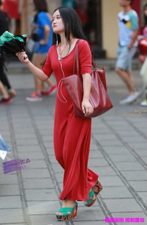 李欢原创——–红色一步裙（10P）