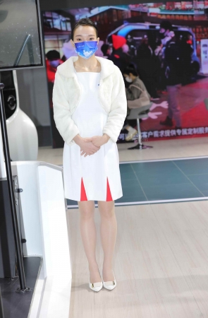 【街拍心灵】肉丝美腿街拍高跟礼仪