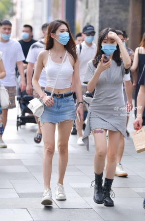 20625-11+32 /美腿美背小姐姐 5P